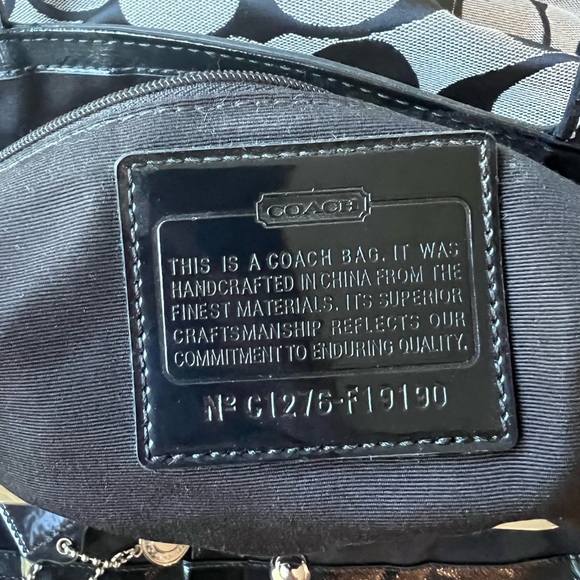 Vintage Coach handbag, like new. - Picture 4 of 4